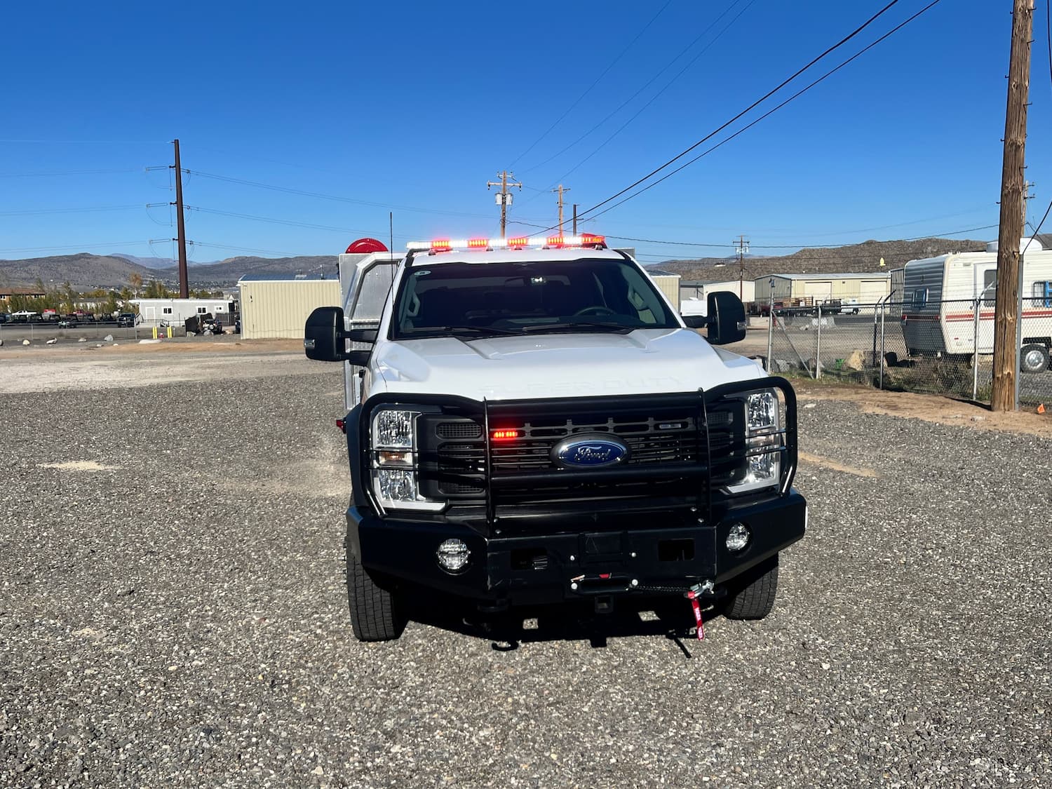 2023 Ford F550 - Image 4